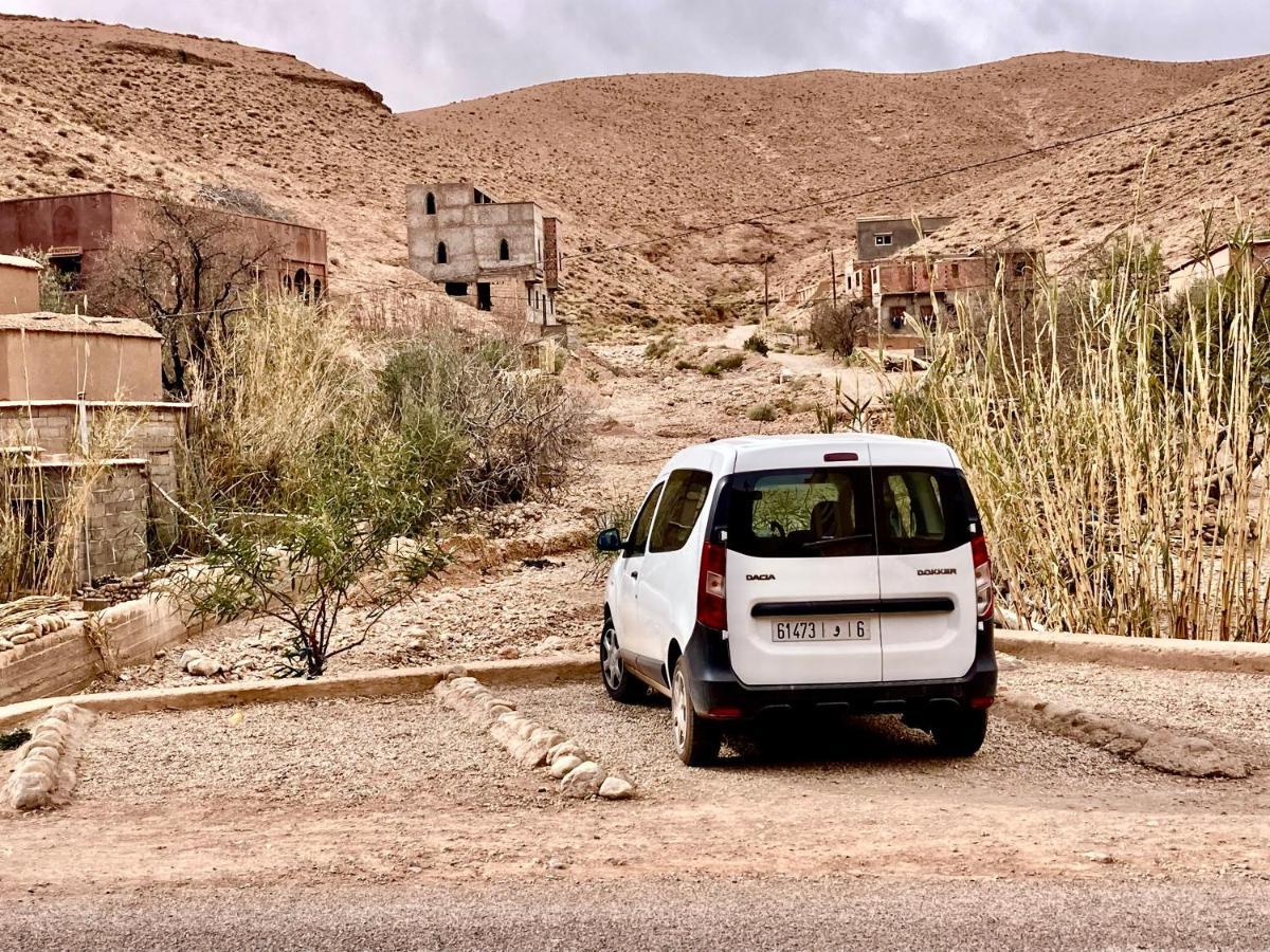 לינה וארוחת בוקר Aït Idaïr Les 4 Saisons Du Dades מראה חיצוני תמונה